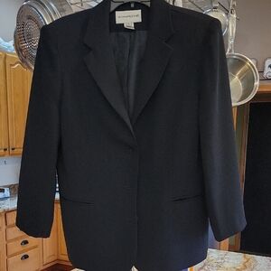 Evan Picone Women's Black Blazer Size 12